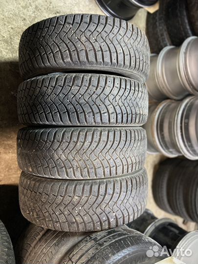 Michelin Latitude X-Ice 225/65 R17