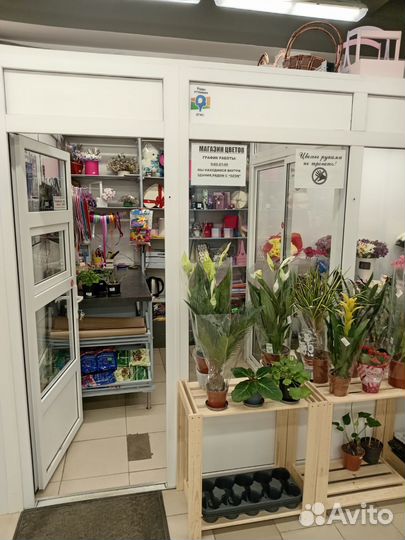Продам готовый бизнес цветочный магазин
