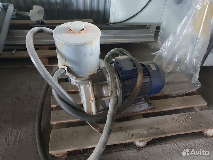 Мембранный вакуумный пресс для фасадов пгф-1300С