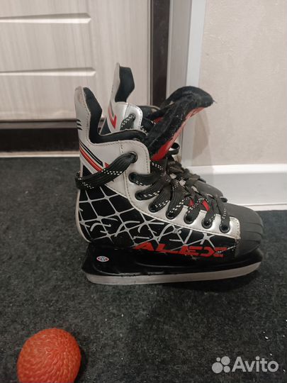 Коньки хоккейные детские 24 размер