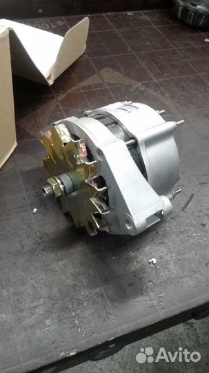 Генератор 65A/12v Thermo King SMX smxii SL Carrier