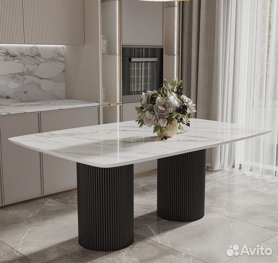 Стол в гостиную Grand