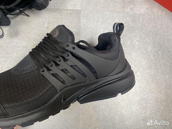 Кроссовки зимние термо Nike Presto