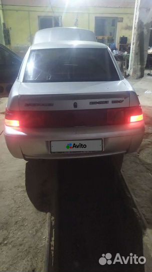 ВАЗ 2110 1.8 МТ, 2003, битый, 70 000 км