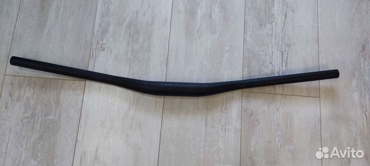 Велосипедный руль RaceFace