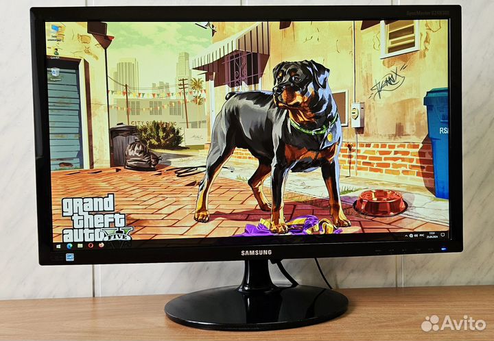 LCD монитор Samsung S24B300B 24 дюйма