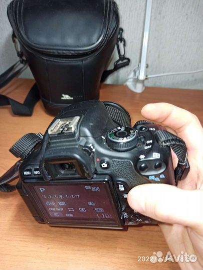 Зеркальный фотоаппарат canon 600d