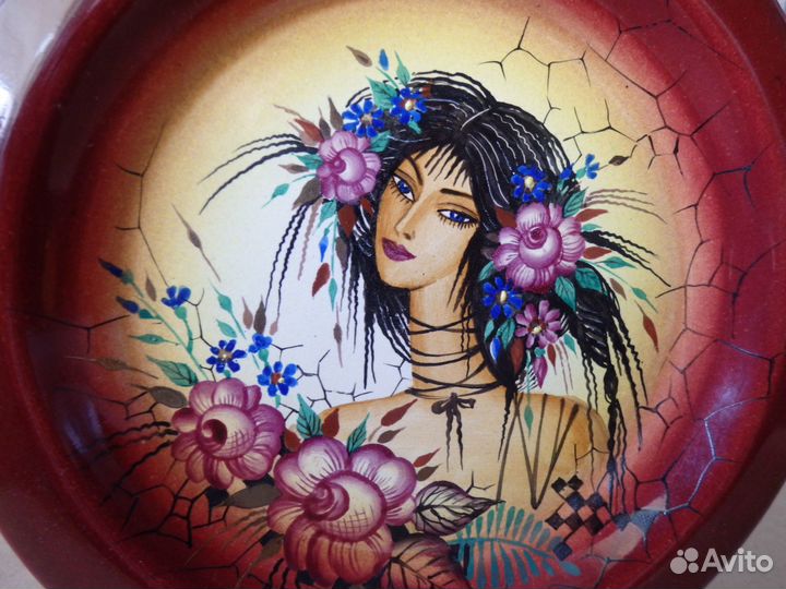 Панно круглое. Фаянс. Ф-16 см. 