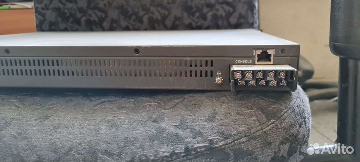 Коммутатор Moxa iks-6726