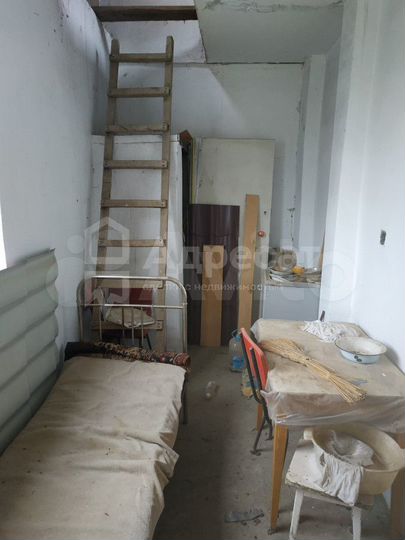 Дом 28,6 м² на участке 10 сот.