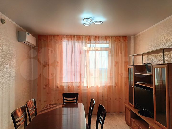 2-к. квартира, 58 м², 17/18 эт.