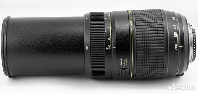 Объектив Tamron AF 70-300mm 1:4-5.6 tele- Macro 12