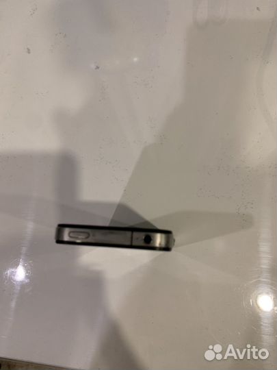iPhone 4, 32 ГБ