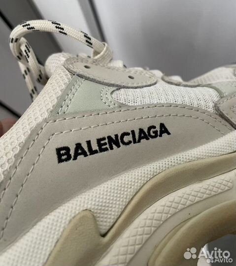 Balenciaga triple s кроссовки