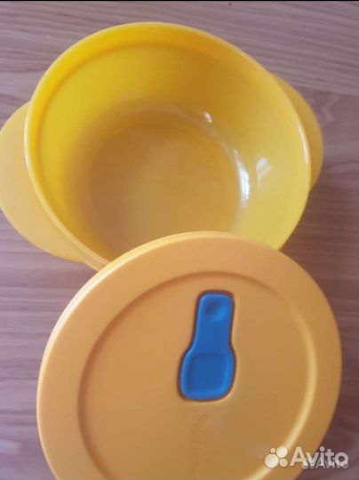 Контейнер для микроволновки Tupperware. Новый