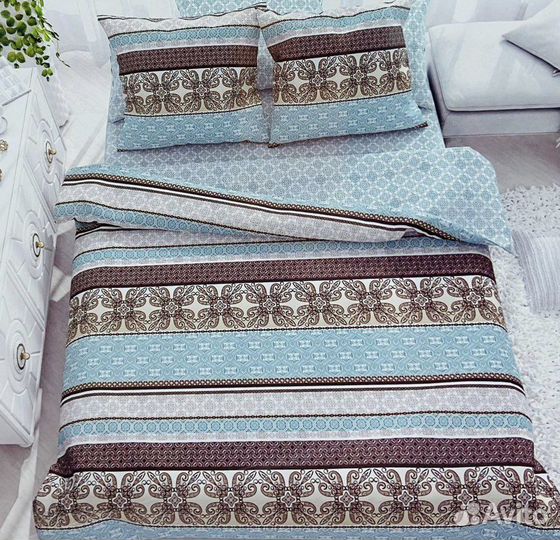 Комплект постельного белья 1,5 сп новые