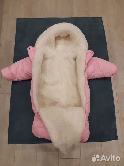 Зимний комбинезон для девочки