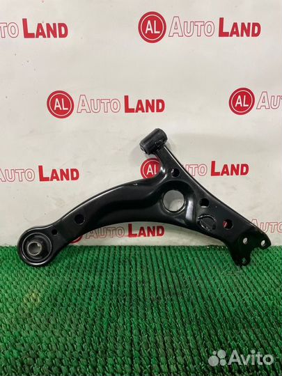 Рычаг передний правый Toyota Caldina ST210 3S-FE