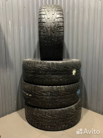 Nokian Tyres Hakkapeliitta R SUV 275/65 R17 119R