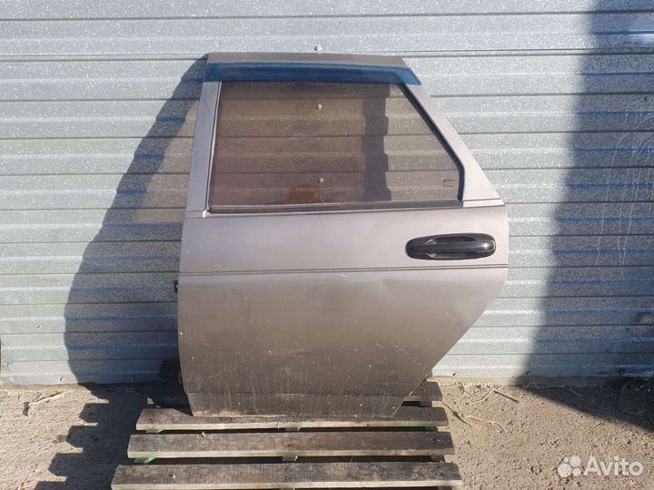 Задняя левая дверь Ваз 2110-2112