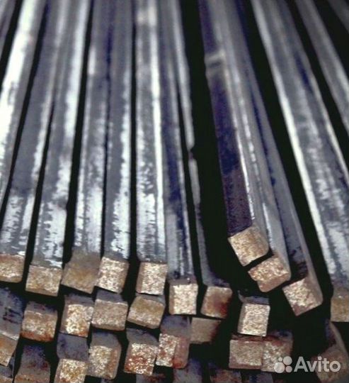 Квадрат литой металлический