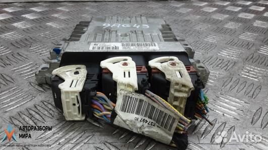 Блок управления двигателем Peugeot 5008 2011