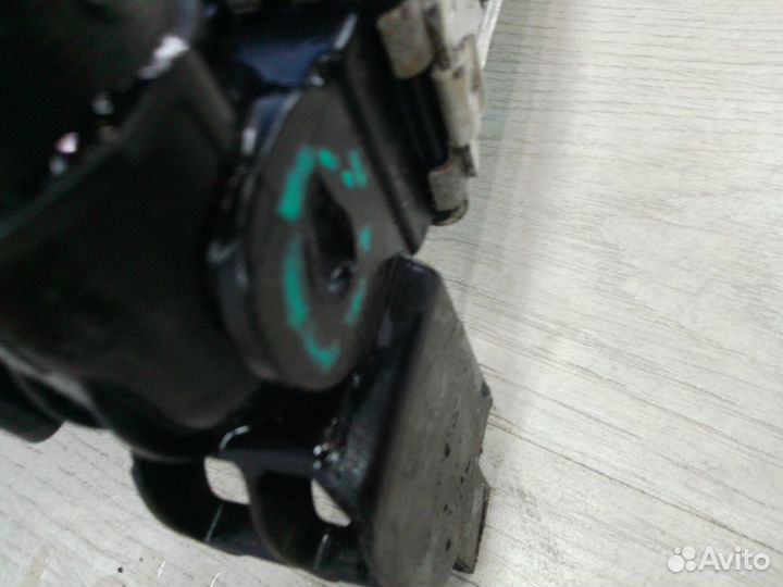 Радиатор охлаждения двигателя основной Renault dus