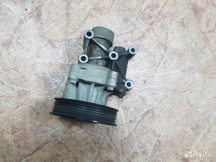 Помпа водяной насос KIA Hyundai 2.0