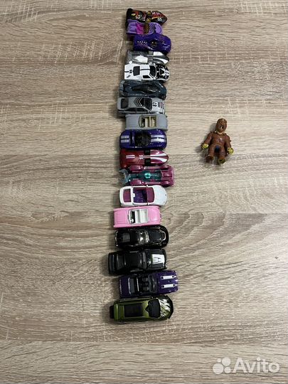 Машинки hotwheels