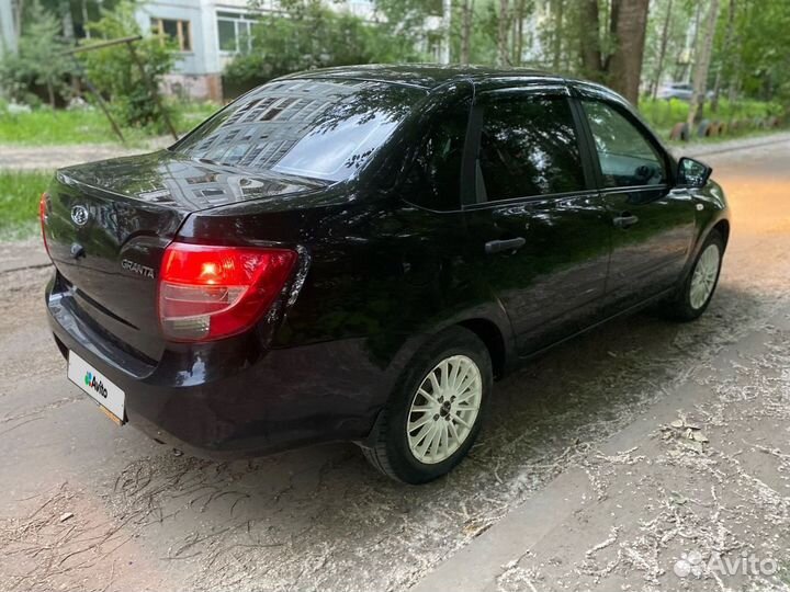 LADA Granta 1.6 МТ, 2017, 140 000 км