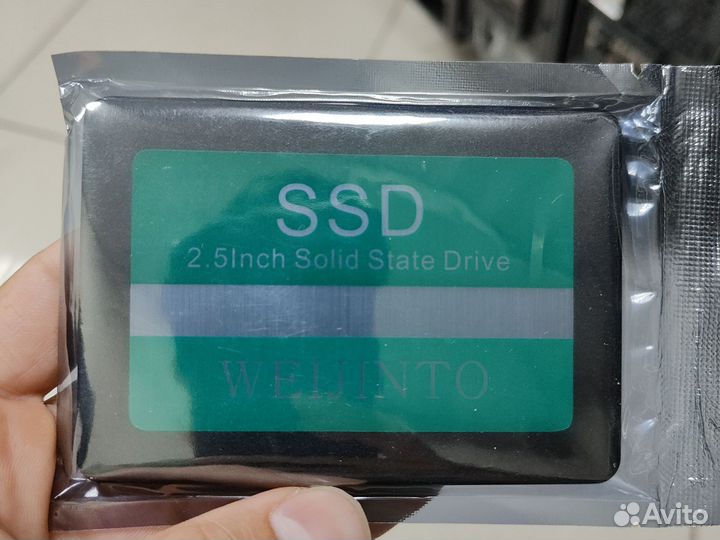 SSD 500 Gb новый