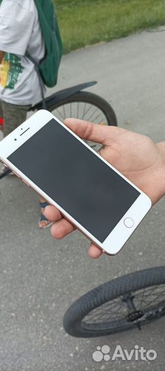 iPhone 8 Plus, 64 ГБ