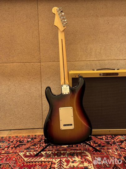 Гитара Fender American Standard Stratocaster 2005