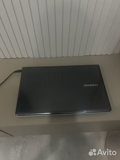 Ноутбук Samsung NP355V5X