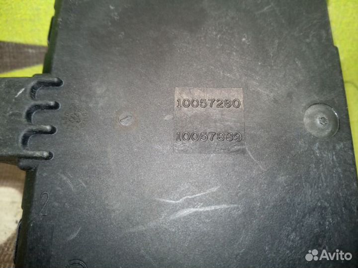 Блок комфорта задний левый Land Rover Range Rover