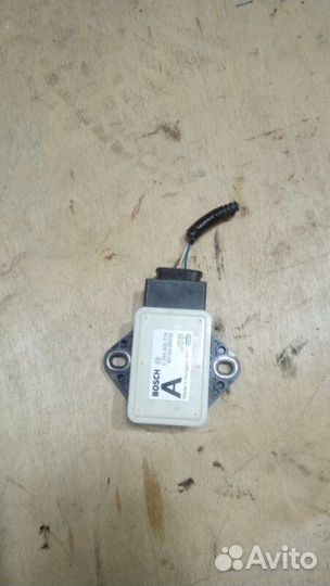 Датчик курсовой устойчивости Toyota Авенсис 3