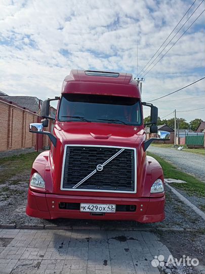 Volvo VNL 670, 2003
