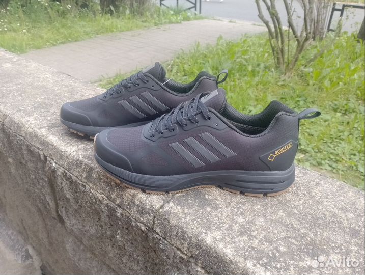 Кроссовки Adidas Gortex 43
