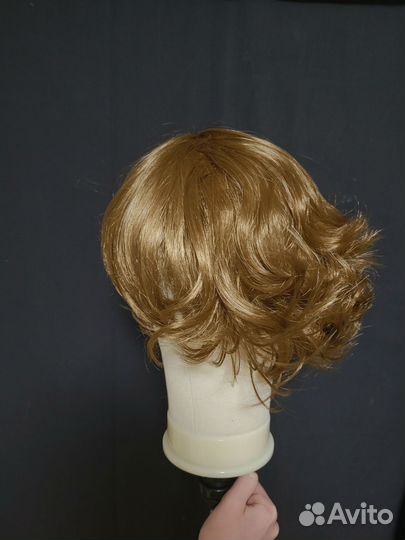 Парик коричневый