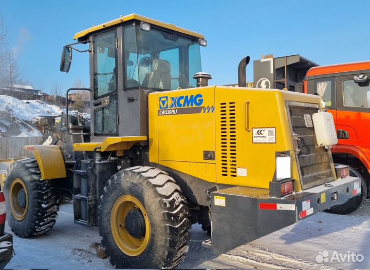 Аренда и услуги спецтехники (Погрузчик 3,3 т.)