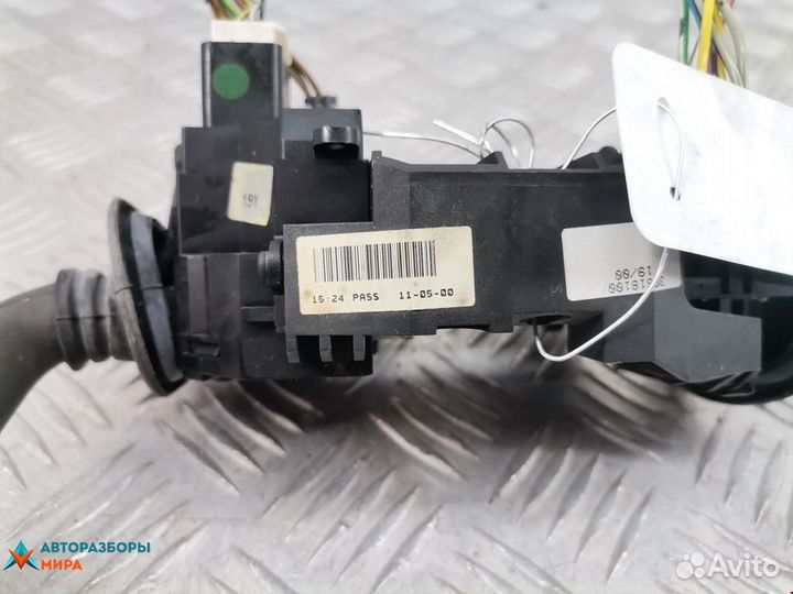 Переключатель подрулевой (стрекоза) Volvo S40