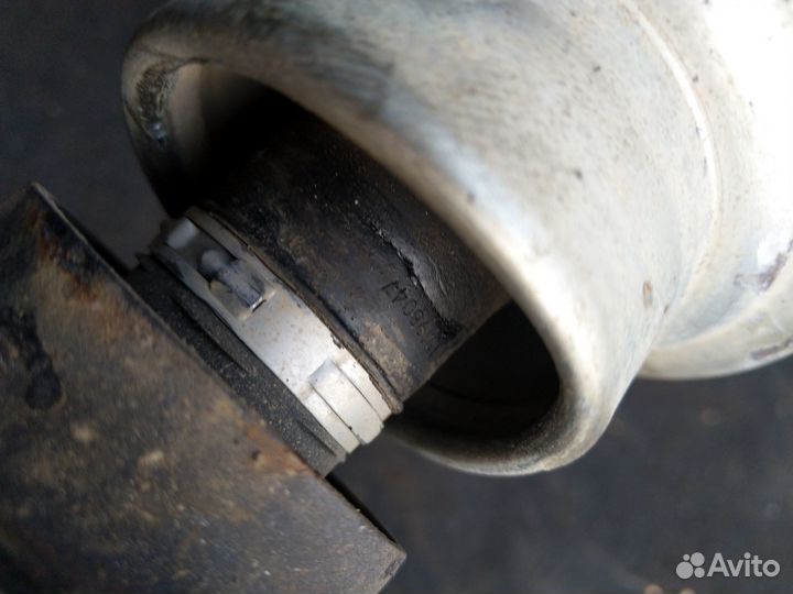 Кардан задний Jeep Grand Cherokee WK2 3.0