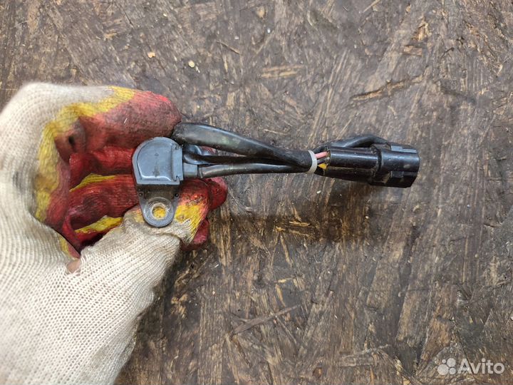 Zx6r 98-02 датчик скорости