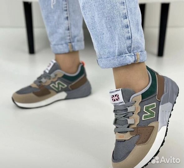 Кроссовки женские New Balance