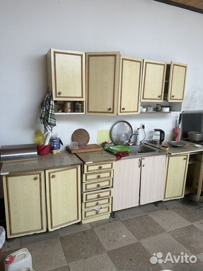 Кухонный гарнитур