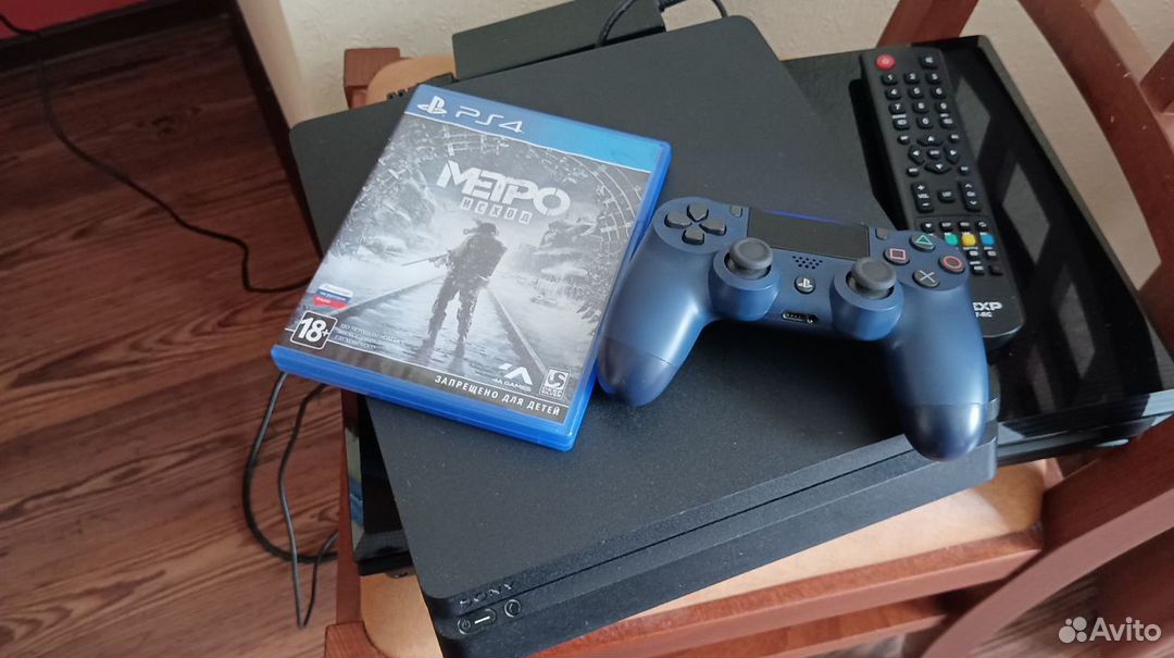 Sony Playstation 4 slim с играми ps4