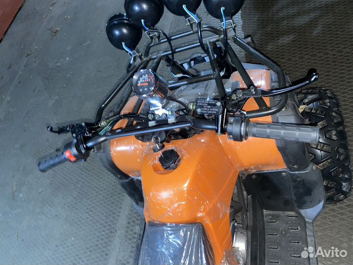 Квадроцикл детский 125 кубов