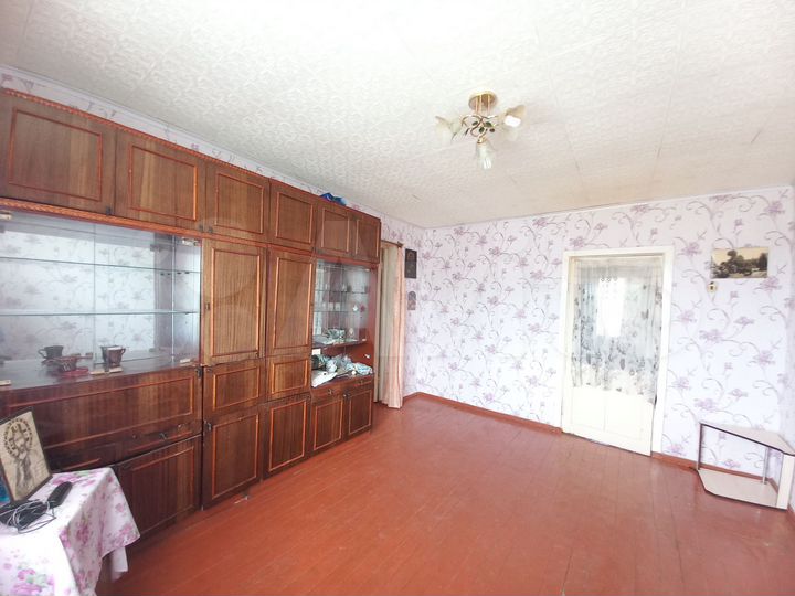 3-к. квартира, 51 м², 1/2 эт.