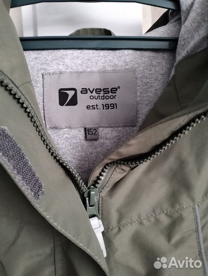 Ветровка для девочки