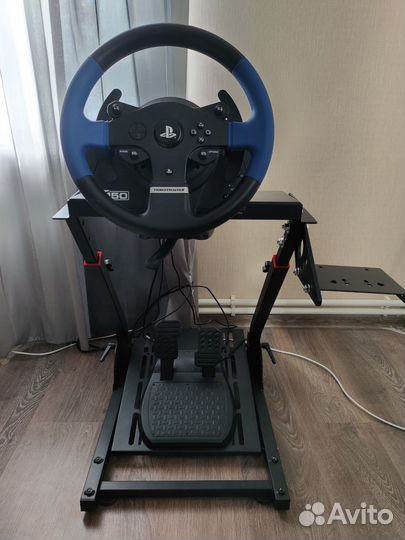 Игровой руль Thrustmaster T150
